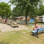Rcn La Bastide En Ardèche Campeggio